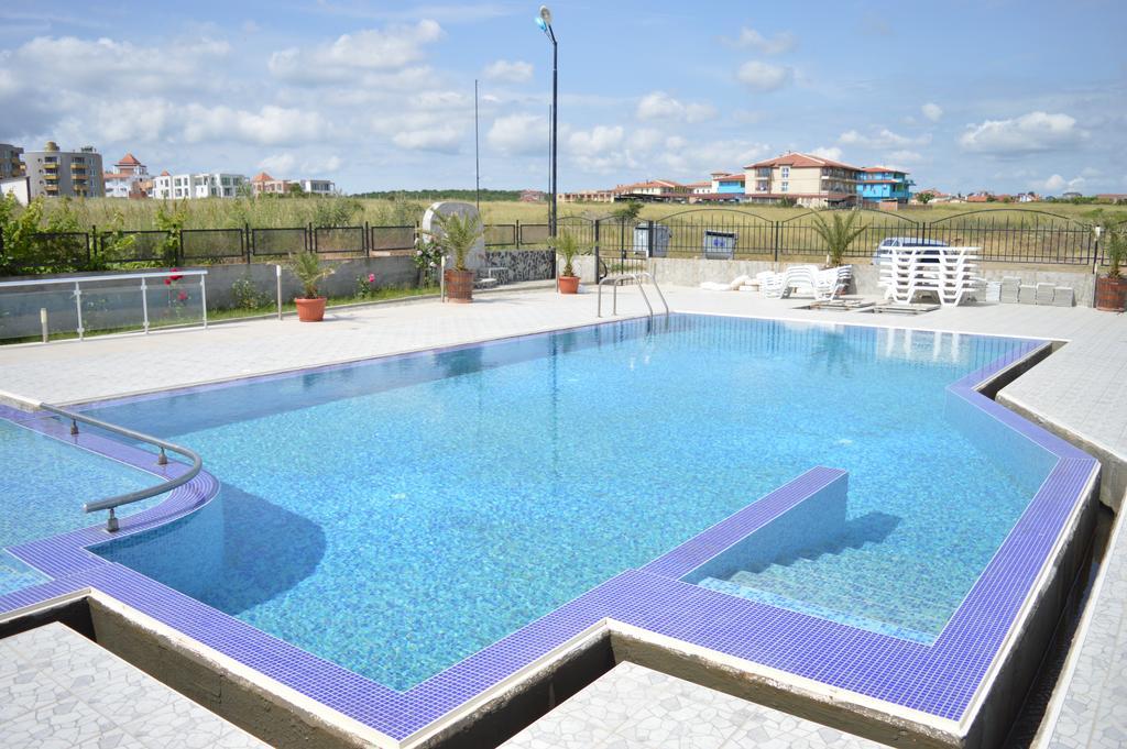 Afrodita Apartments 2 辛尼莫雷特 外观 照片